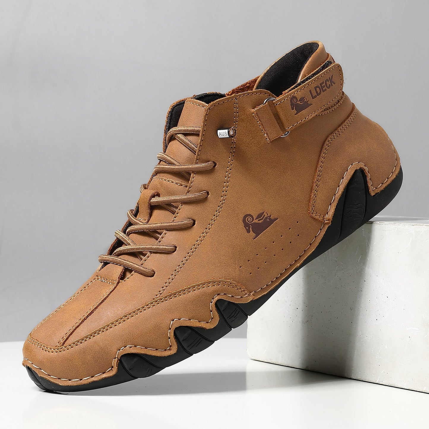 VivoLDeck - Waterproof and breathable orthopedic shoes
